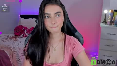 Esmeralda online show from 05/29/26, 07:56