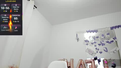 Esmeralda online show from 04/09/26, 11:10