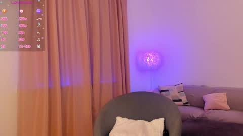 Esmi online show from 01/13/25, 06:59