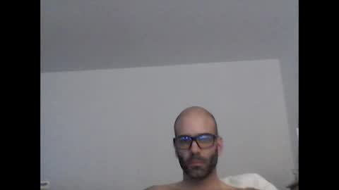 Snapshot of especially871850 chatting on 04/07/26, 09:32 especially871850 online show from 04/07/26, 09:32