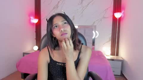 esperanzamora online show from 05/18/26, 11:49