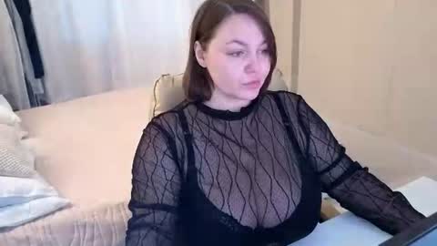 Ava online show from 06/20/26, 01:19