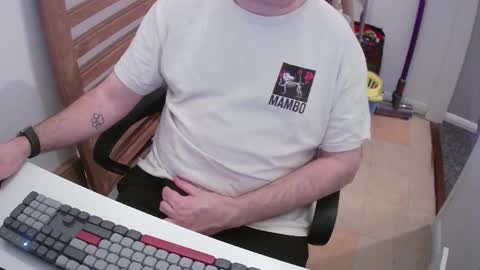 Morph online show from 12/01/25, 10:15