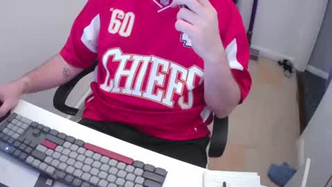 Snapshot of essex_wild chatting on 07/18/26, 07:28 Morph online show from 07/18/26, 07:28