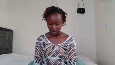 essypetite online show from 12/17/25, 12:00