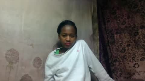 Snapshot of estancelee chatting on 06/23/26, 06:44 estancelee online show from 06/23/26, 06:44