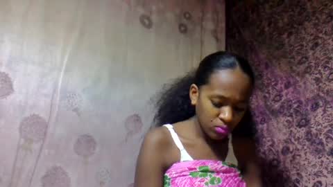 Snapshot of estancelee chatting on 07/15/26, 11:59 estancelee online show from 07/15/26, 11:59