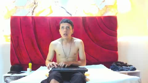 ESTEBAN online show from 01/05/26, 07:28