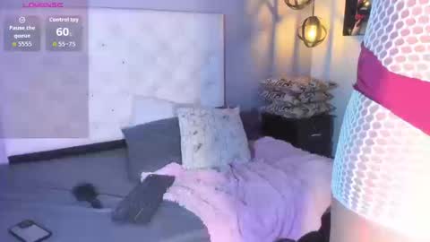 Salome online show from 09/25/25, 08:56