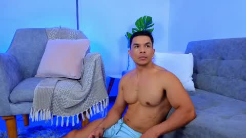 ESTEBAN online show from 03/31/26, 03:30