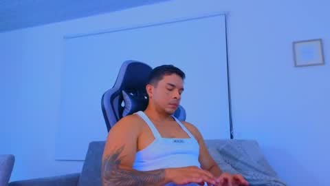 ESTEBAN online show from 06/26/26, 02:21