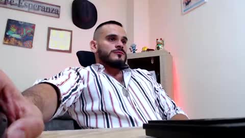 Esteban Fernandez online show from 03/20/26, 04:06