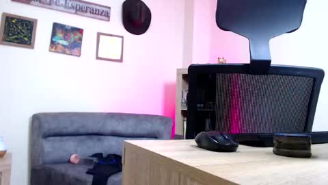 Esteban Fernandez online show from 05/29/26, 06:39