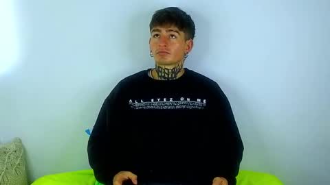 Esteban independent model online show from 03/11/25, 12:06