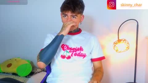 Esteban independent model online show from 11/06/25, 12:39