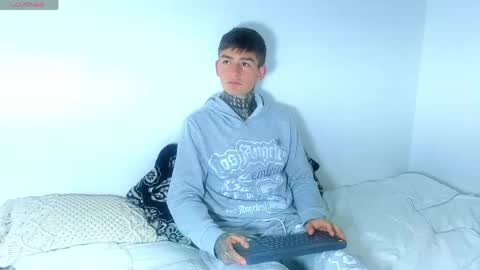Esteban independent model online show from 06/01/26, 12:07