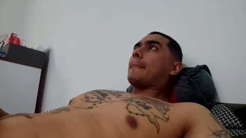 estebanmed92 online show from 02/27/26, 05:57