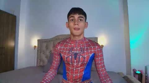 Esteban online show from 09/12/25, 11:43