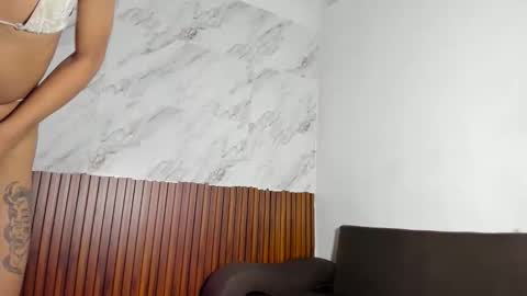 estefani robles online show from 05/29/26, 10:08