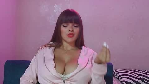 Estefa online show from 01/07/26, 02:30