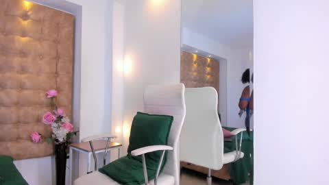 esteffa_ebony online show from 04/12/26, 04:50