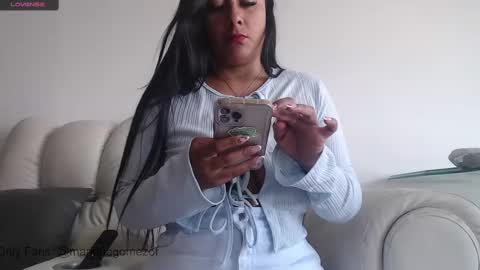 Snapshot of estefi1073162 chatting on 02/03/25, 05:35 valeria online show from 02/03/25, 05:35