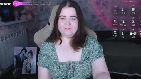 estelle_hicks online show from 07/15/26, 07:30