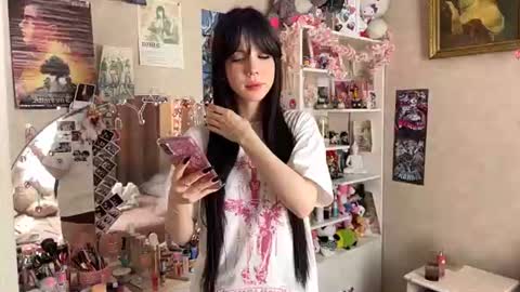estellezdebski online show from 06/27/26, 12:22