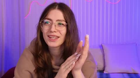 Ester online show from 01/20/25, 12:04