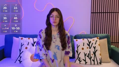 Ester online show from 02/24/25, 09:09