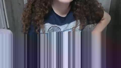 Snapshot of esteralcantara chatting on 03/31/26, 03:23 esteralcantara online show from 03/31/26, 03:23