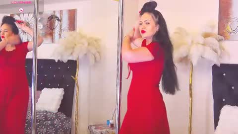 Snapshot of estheraa chatting on 06/11/26, 04:32 Esthera online show from 06/11/26, 04:32