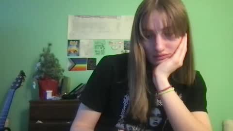 Esther Grey online show from 01/27/25, 08:28