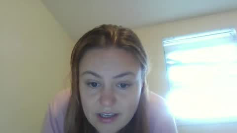Esther online show from 11/10/25, 07:57