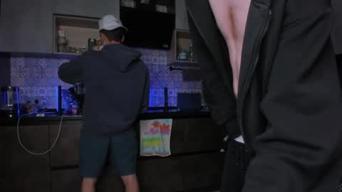 LOUIS online show from 04/09/26, 12:10