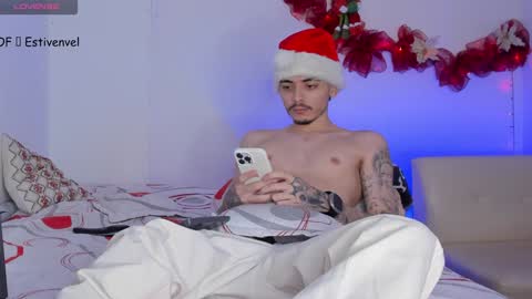 estivenvel online show from 12/13/24, 11:34