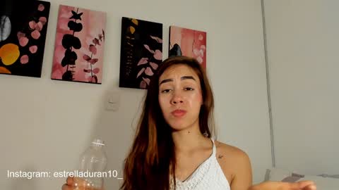 Snapshot of estrella_duran chatting on 01/31/25, 11:24 Estrellita online show from 01/31/25, 11:24