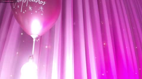 Snapshot of estrella_hanks_ chatting on 06/10/26, 11:53 Estrella online show from 06/10/26, 11:53
