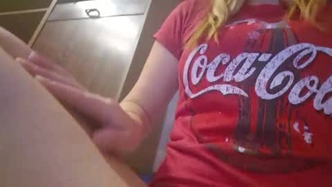 estrellawalters online show from 11/01/25, 04:42