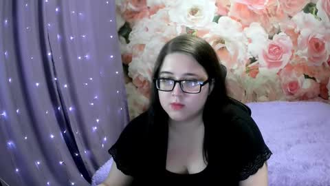 Snapshot of eternal_eighth chatting on 10/08/25, 11:35 Didi online show from 10/08/25, 11:35