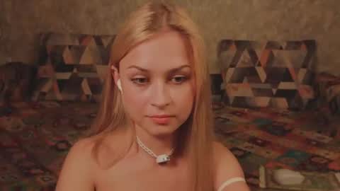 Sophia online show from 06/12/26, 11:35