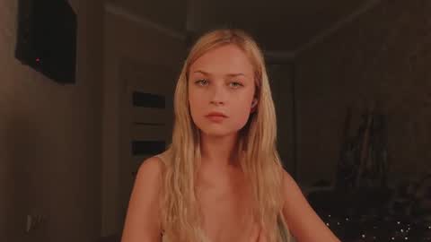 Sophia online show from 06/22/26, 11:57