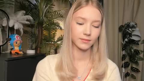 Natalie online show from 02/15/26, 07:51