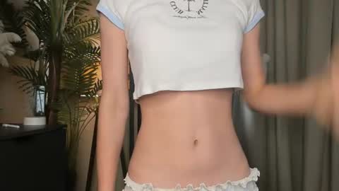 Snapshot of eternity_cuite chatting on 07/08/26, 05:45 Natalie online show from 07/08/26, 05:45