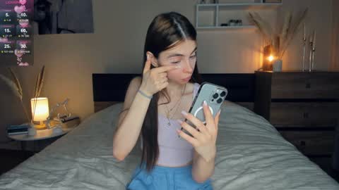 Mary online show from 01/12/25, 07:21