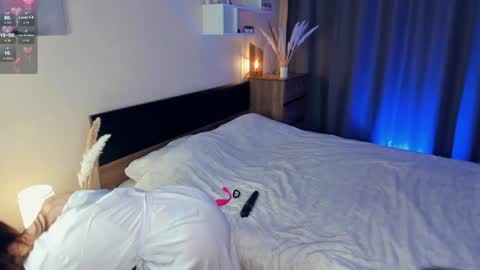 Mary online show from 02/02/25, 01:30