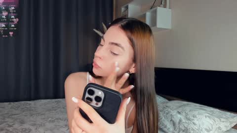 Mary online show from 02/08/25, 07:26