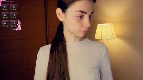 Mary online show from 10/21/25, 08:04