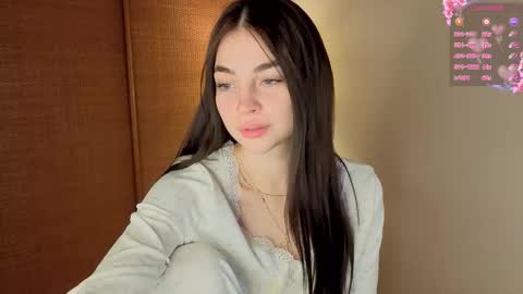 Mary online show from 11/01/25, 08:05