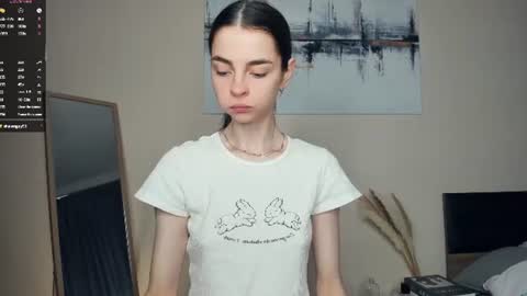 Snapshot of eternity_is_endless chatting on 06/15/26, 07:54 Mary online show from 06/15/26, 07:54